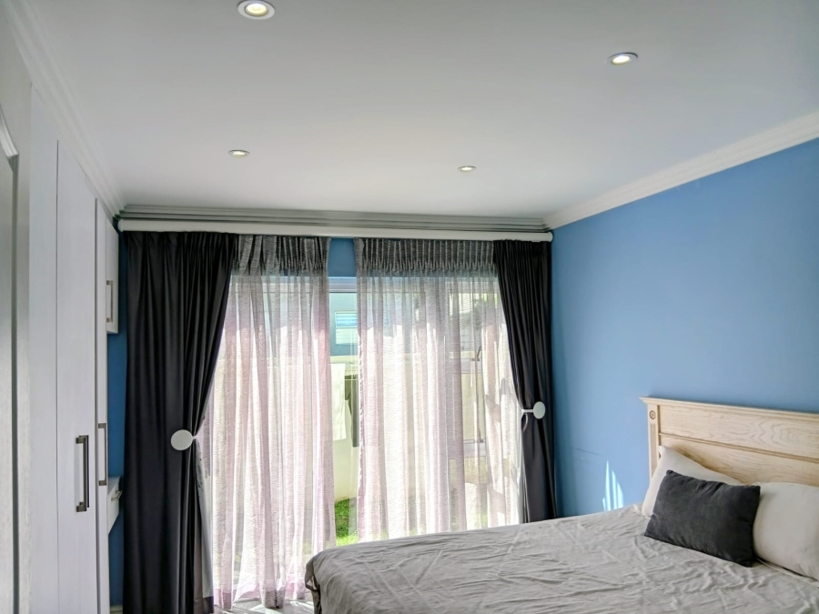 5 Bedroom Property for Sale in Beacon Bay Eastern Cape